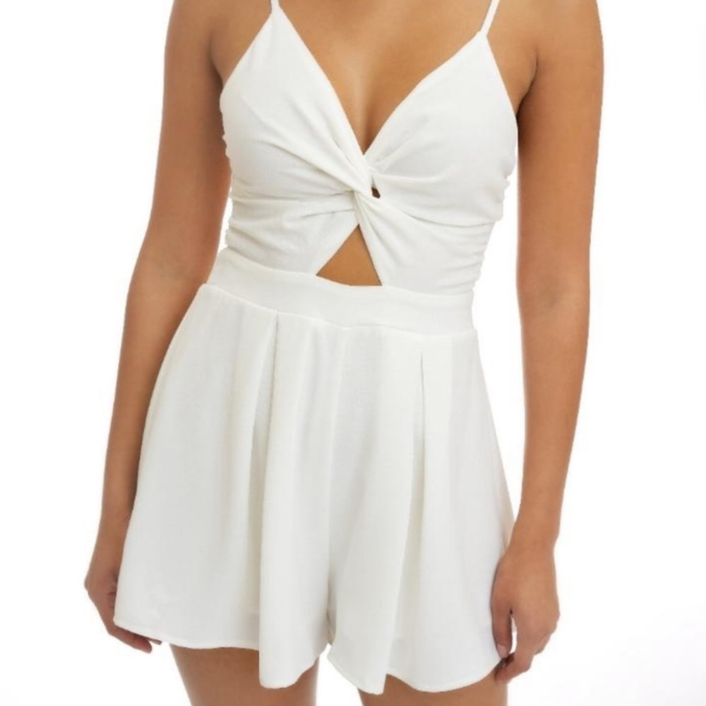 BLUE/FLORAL* twist front romper
